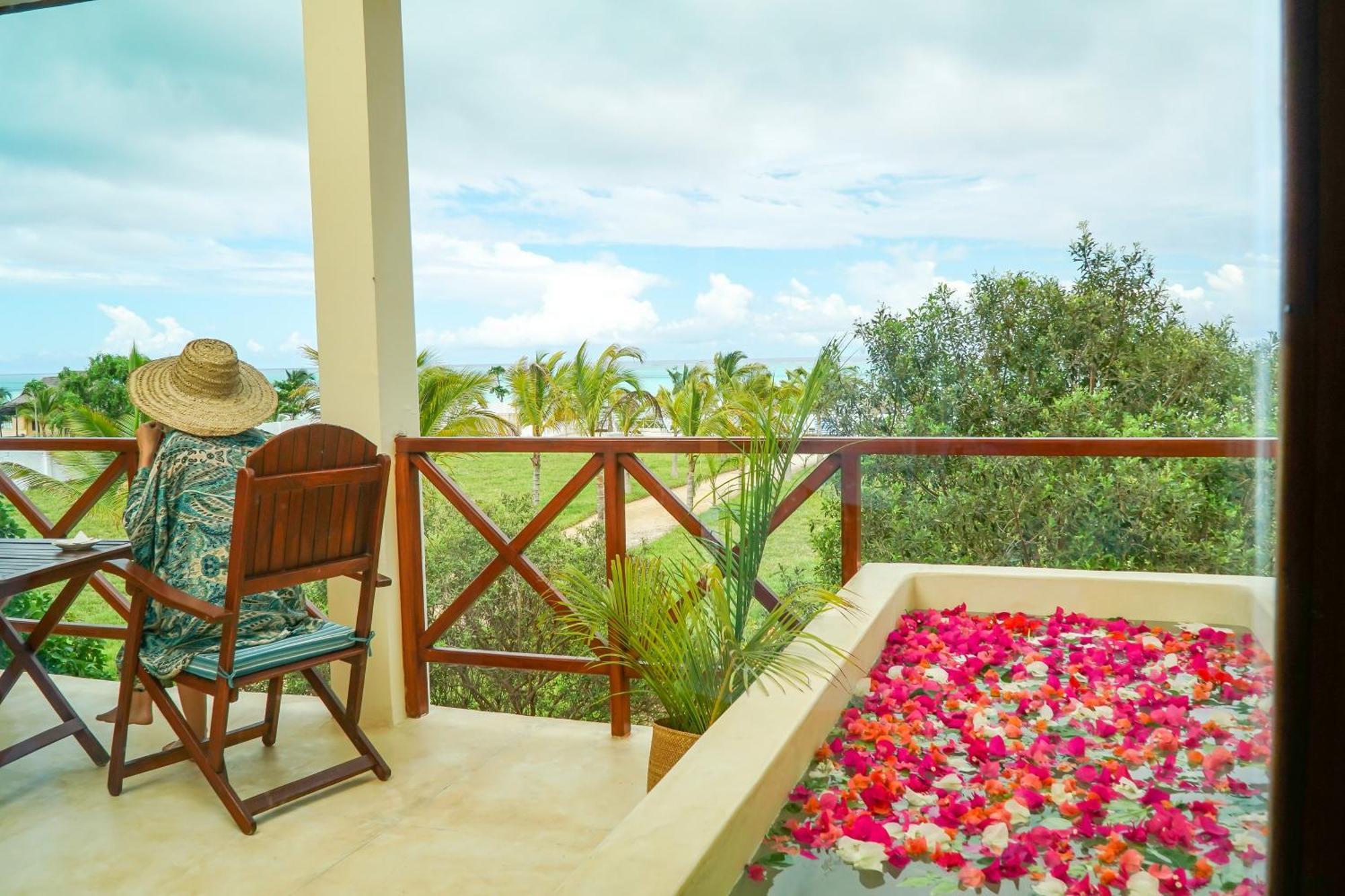 Aquamarina Hotel Jambiani  Ngoại thất bức ảnh